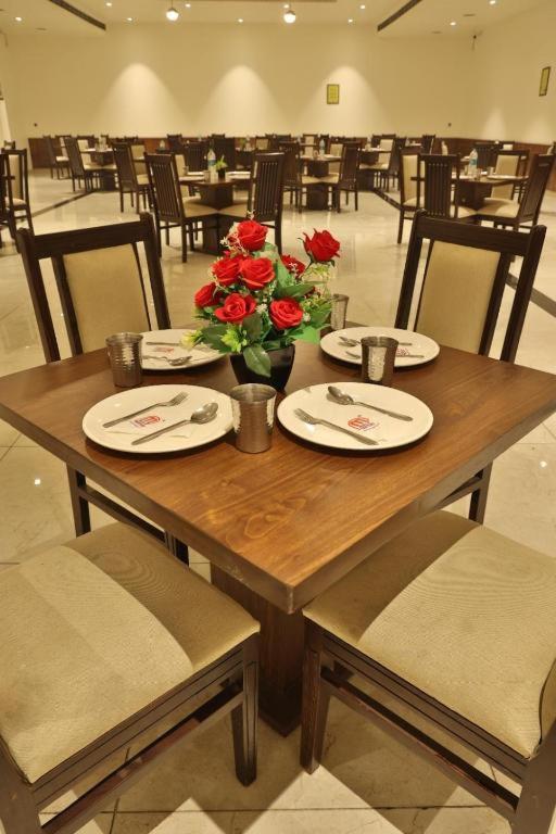 Mannat Haveli Hotel Kurukshetra Luaran gambar